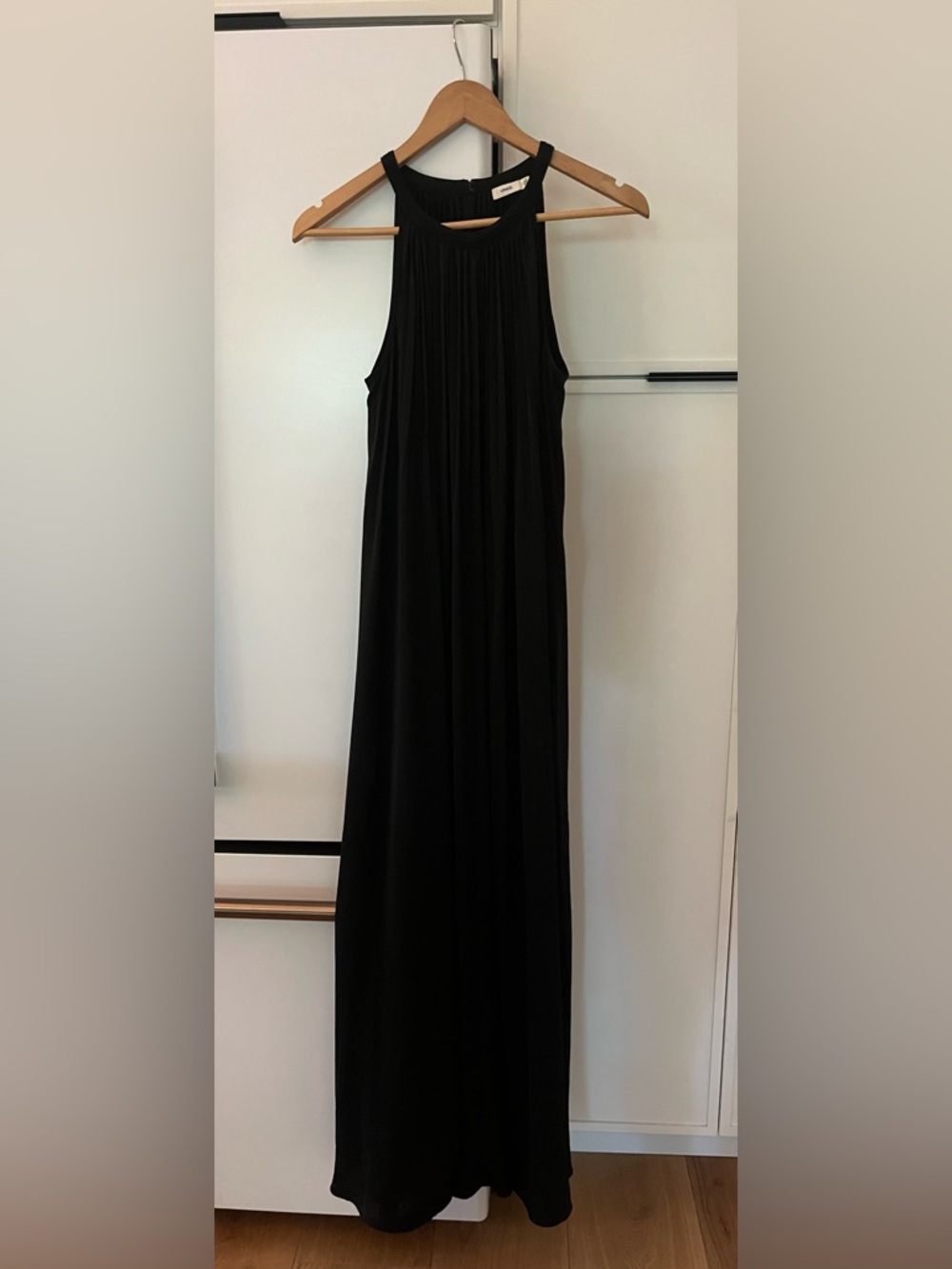 Vince Black Sleeveless Pleated Maxi Dress